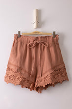 Load image into Gallery viewer, Lace Woven Shorts