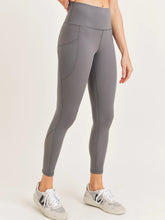 Load image into Gallery viewer, Lyric Highwaisted Leggings