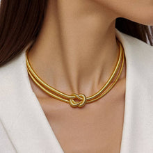 Load image into Gallery viewer, Evereign Knot Necklace
