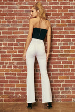Load image into Gallery viewer, HIGH RISE TENCEL FLARE JEAN 5 ROSE GOLD BUTTON
