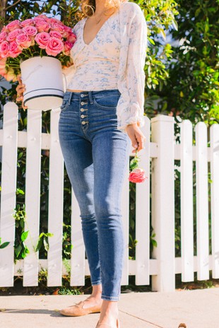 High Rise Bottom Fly Skinny Jean