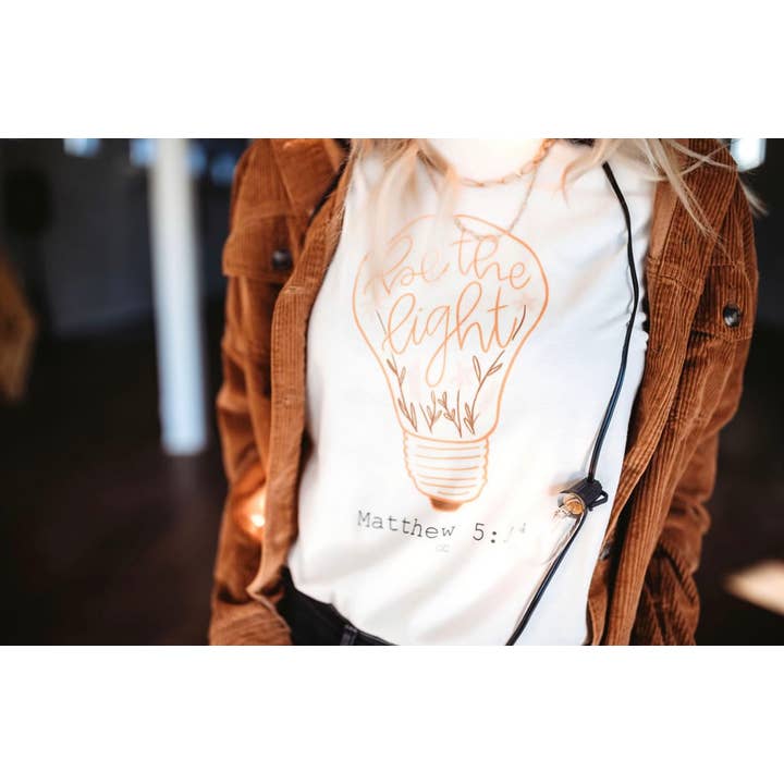 Be The Light Graphic Tee