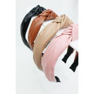 Load image into Gallery viewer, Leather Knot Headband
