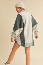 Load image into Gallery viewer, Lallie Sweatshirt

