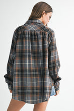 Load image into Gallery viewer, Katie Flannel Shirt
