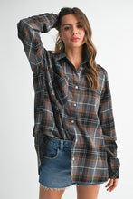 Load image into Gallery viewer, Katie Flannel Shirt
