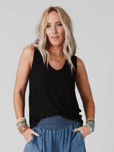 Load image into Gallery viewer, Shelli Scoop Neck Tank Top *
