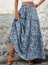 Load image into Gallery viewer, Blue Floral Three-Layer Long Skirt

