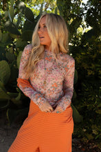 Load image into Gallery viewer, Made You Blush Floral Top *
