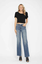 Load image into Gallery viewer, Judy Blue Mid Rise &quot;Tummy Control&quot; Vintage Straight Denim Jeans
