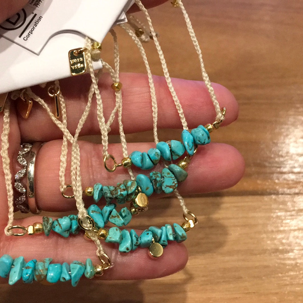 Dainty Turquoise Bead Bracelet