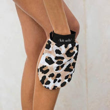 Load image into Gallery viewer, Leopard Exfoliating Glove
