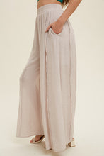 Load image into Gallery viewer, WIDE LEG PANTS WITH RAW EDGE DETAIL
