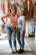Load image into Gallery viewer, Oceana Jeans
