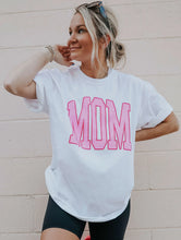 Load image into Gallery viewer, MOM Tee
